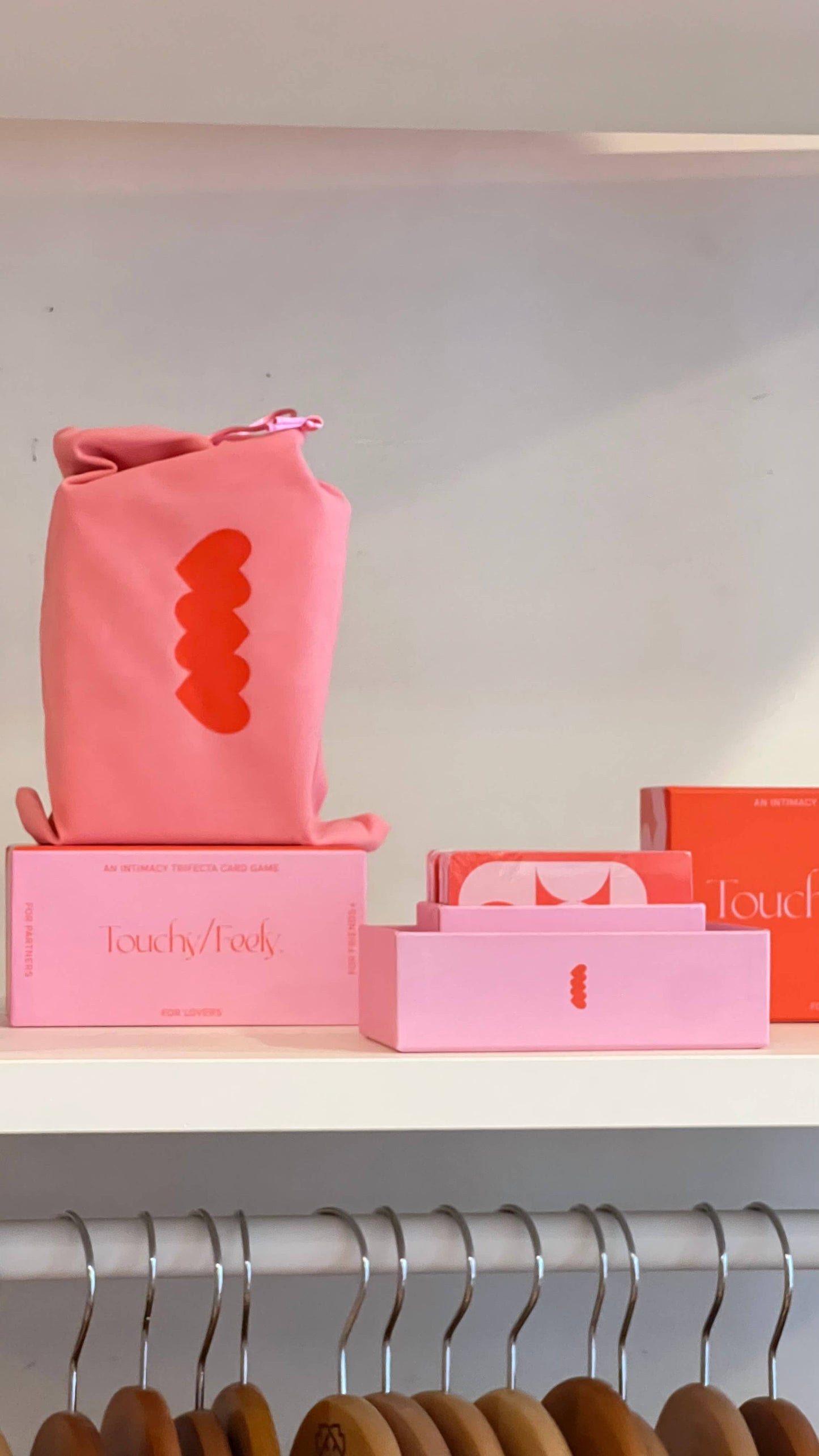 TOUCHY/FEELY™ intimacy card game