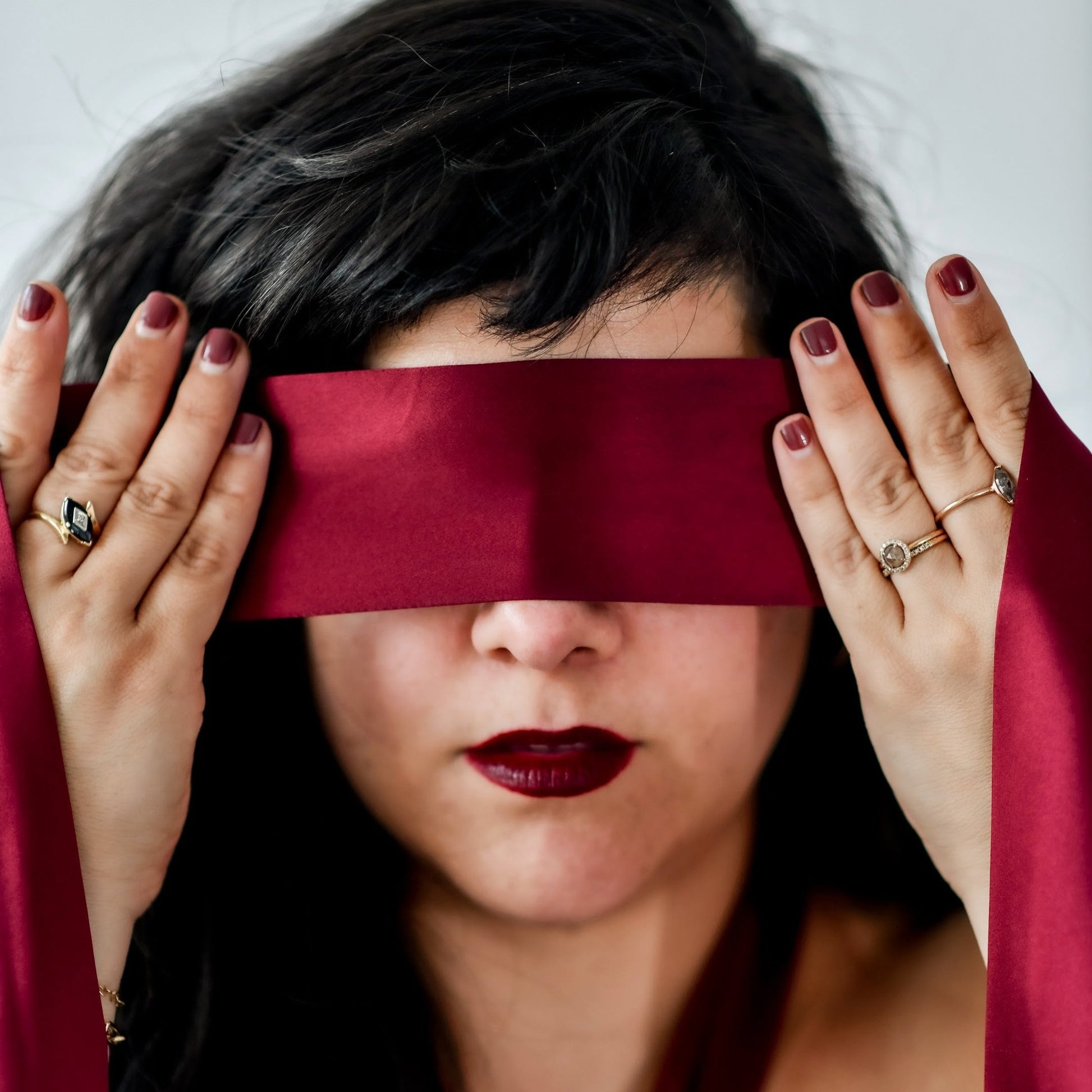 Natural Silk Bondage Blindfold Ruby Wine_Oh What Beauty
